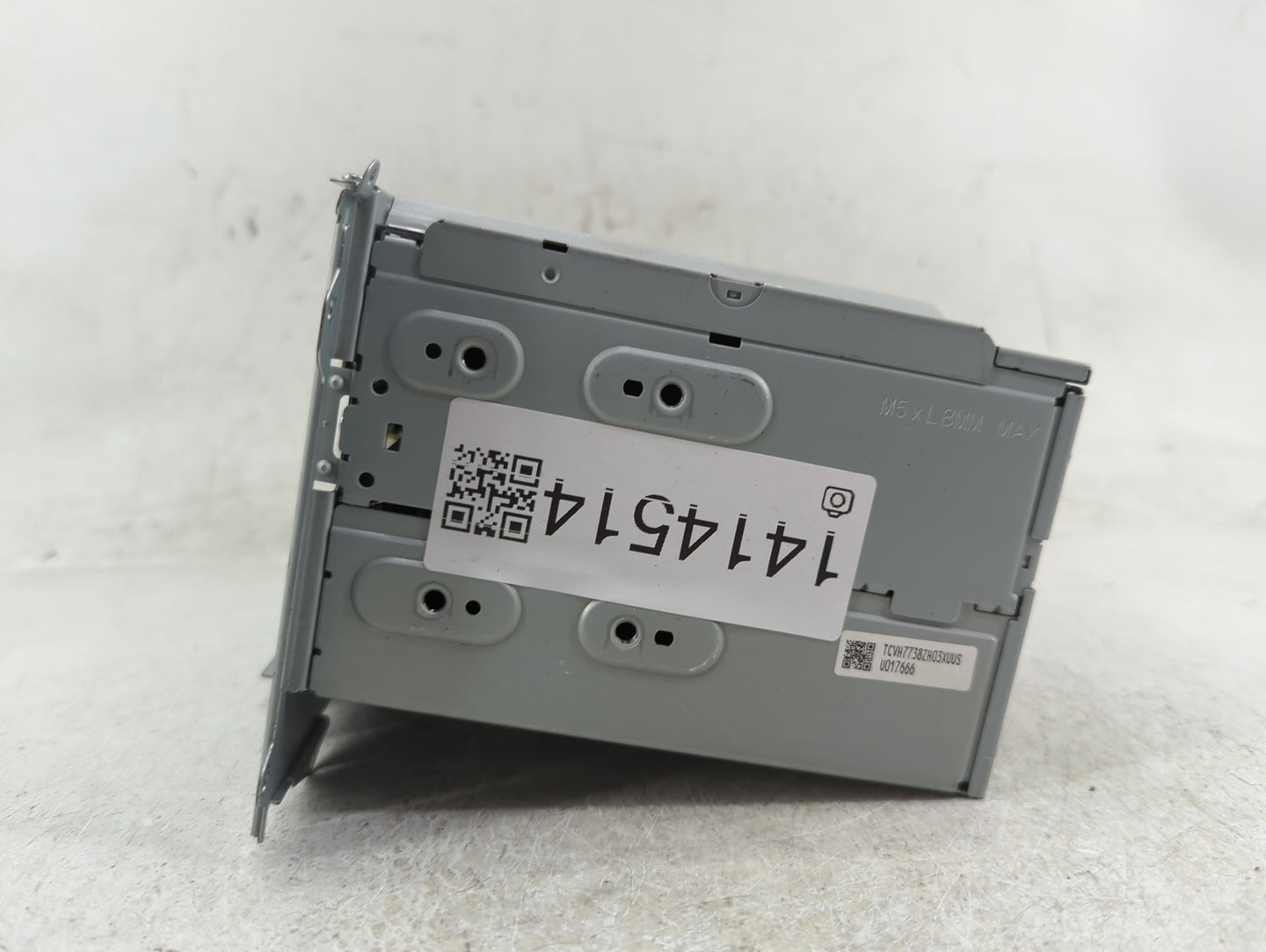 2018 Honda Hr-V Radio AM FM Cd Player Receiver Replacement P/N:39100-T7W-A310-M1 Fits OEM Used Auto Parts - Oemusedautoparts
