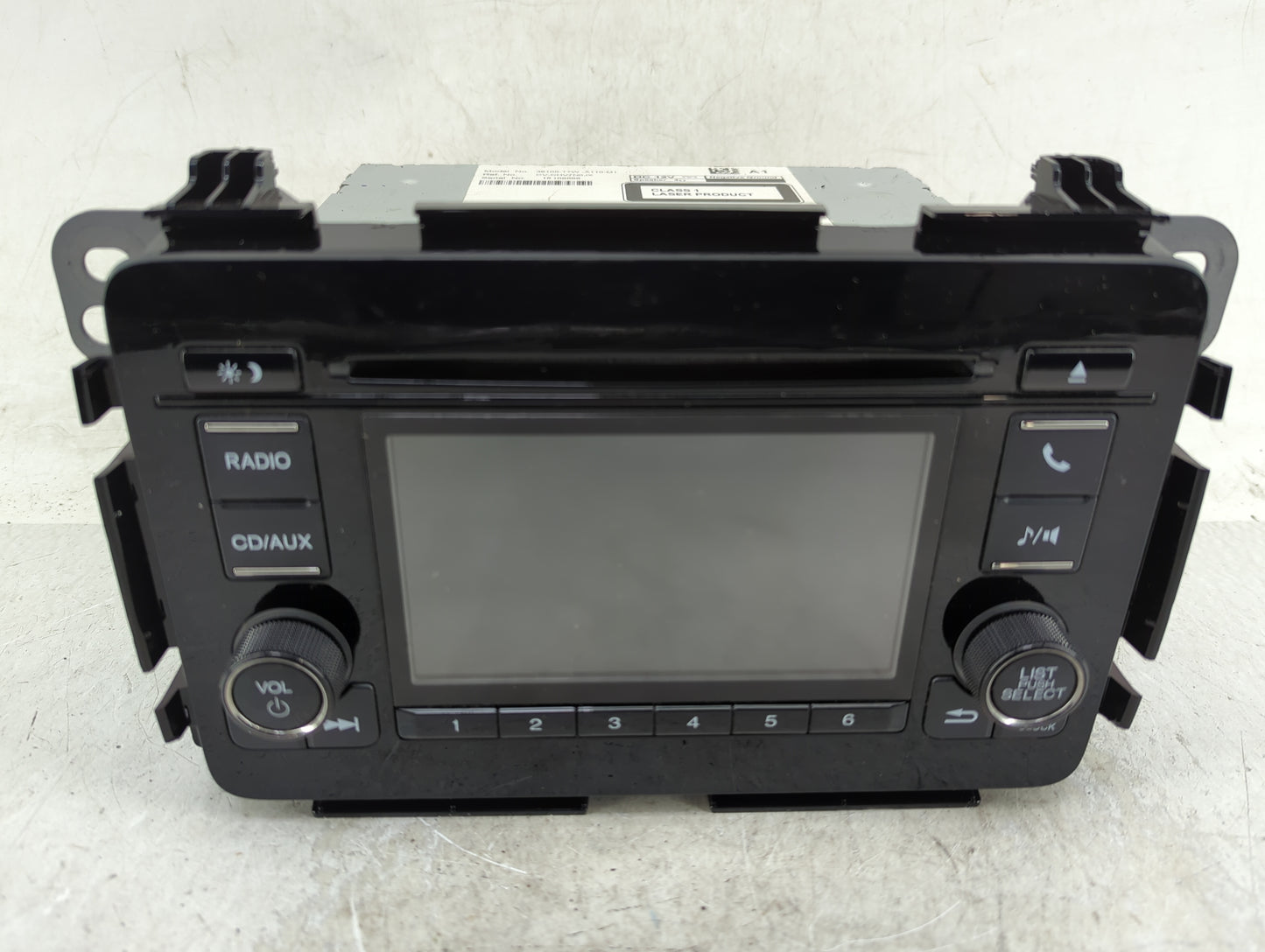 2018 Honda Hr-V Radio AM FM Cd Player Receiver Replacement P/N:39100-T7W-A110-M1 Fits OEM Used Auto Parts - Oemusedautoparts