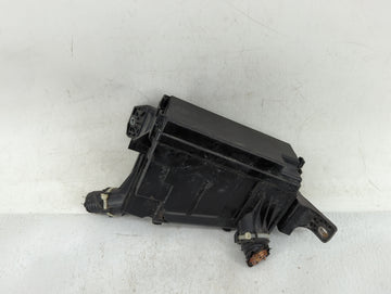 2016-2018 Honda Hr-V Fusebox Fuse Box Panel Relay Module Fits Fits 2016 2017 2018 OEM Used Auto Parts - Oemusedautoparts1.co