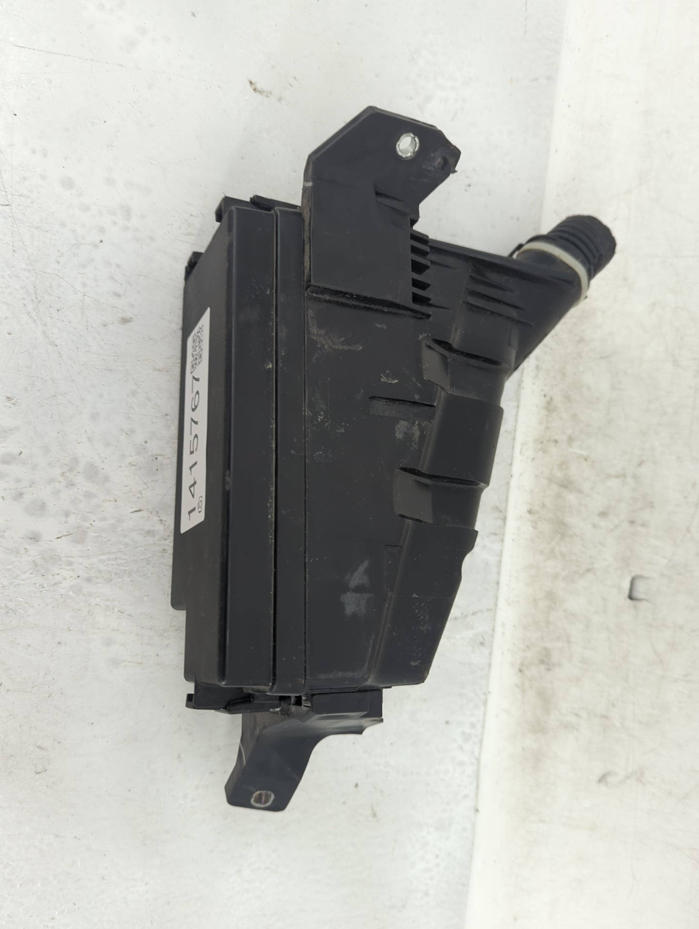 2016-2018 Honda Hr-V Fusebox Fuse Box Panel Relay Module Fits Fits 2016 2017 2018 OEM Used Auto Parts - Oemusedautoparts1.co