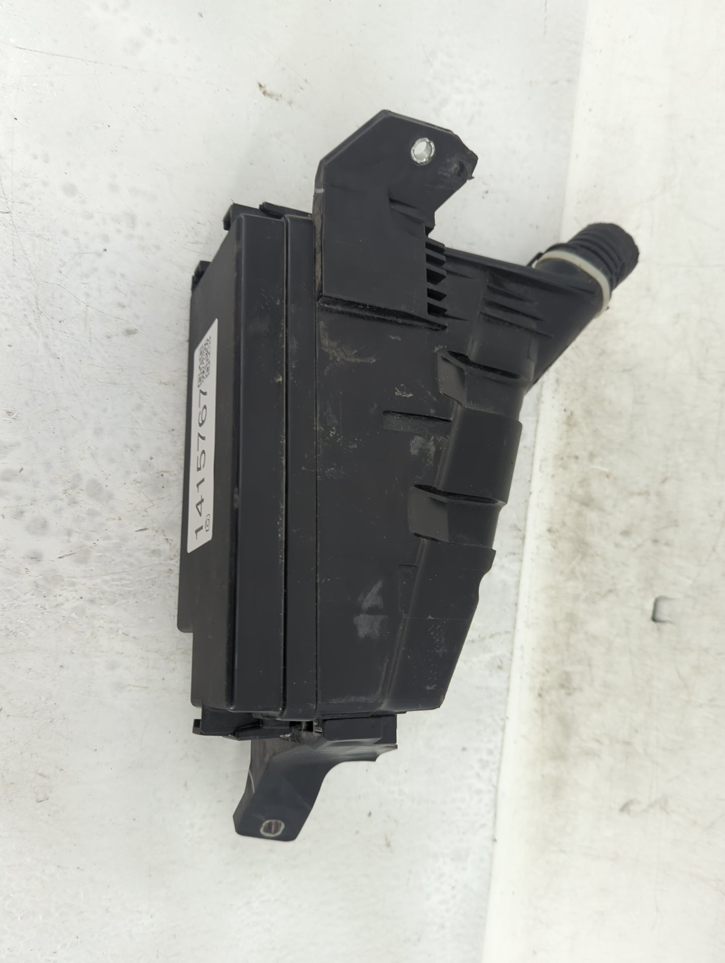 2016-2018 Honda Hr-V Fusebox Fuse Box Panel Relay Module Fits Fits 2016 2017 2018 OEM Used Auto Parts - Oemusedautoparts1.co