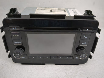 compare product 2018 Honda Hr-V Radio AM FM Cd Player Receiver Replacement P/N:39100-T7W-A110-M1 Fits OEM Used Auto Parts