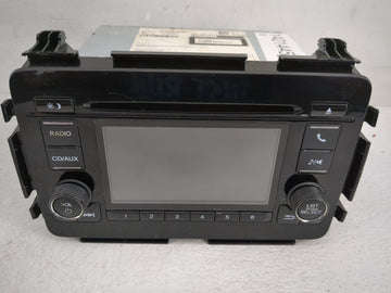 2018 Honda Hr-V Radio AM FM Cd Player Receiver Replacement P/N:39100-T7W-A110-M1 Fits OEM Used Auto Parts - Oemusedautoparts