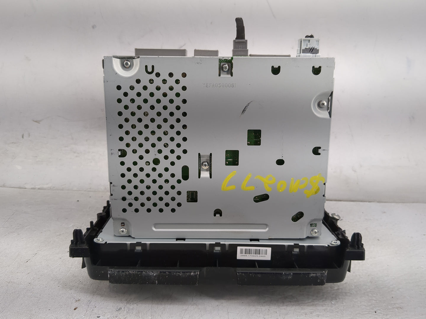 2018 Honda Hr-V Radio AM FM Cd Player Receiver Replacement P/N:39100-T7W-A110-M1 Fits OEM Used Auto Parts - Oemusedautoparts