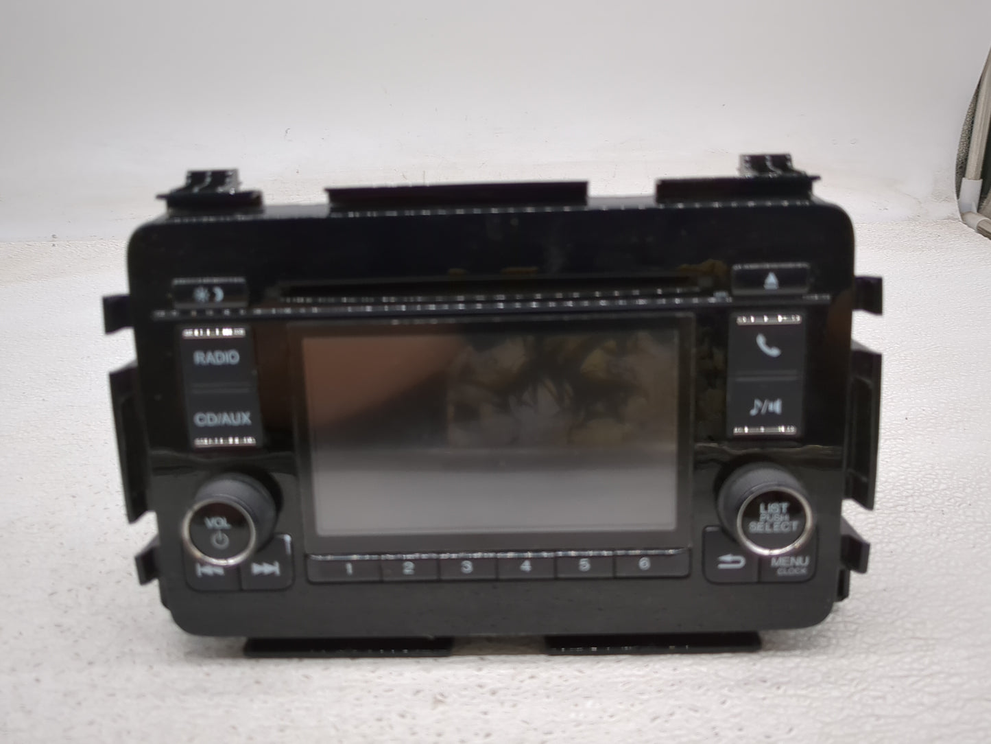 2018 Honda Hr-V Radio AM FM Cd Player Receiver Replacement P/N:39100-T7W-A110-M1 Fits OEM Used Auto Parts - Oemusedautoparts