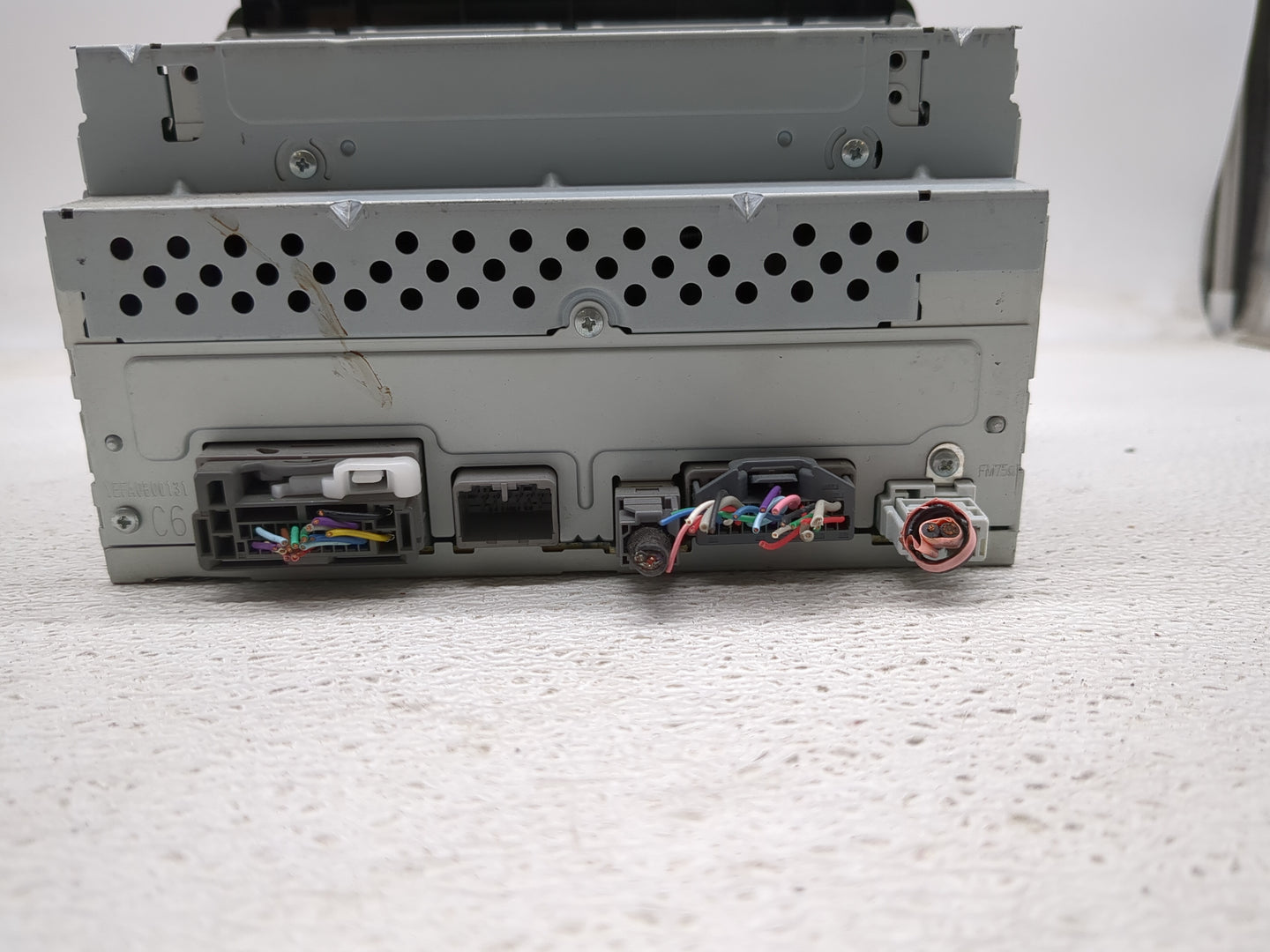 2018 Honda Hr-V Radio AM FM Cd Player Receiver Replacement P/N:39100-T7W-A110-M1 Fits OEM Used Auto Parts - Oemusedautoparts
