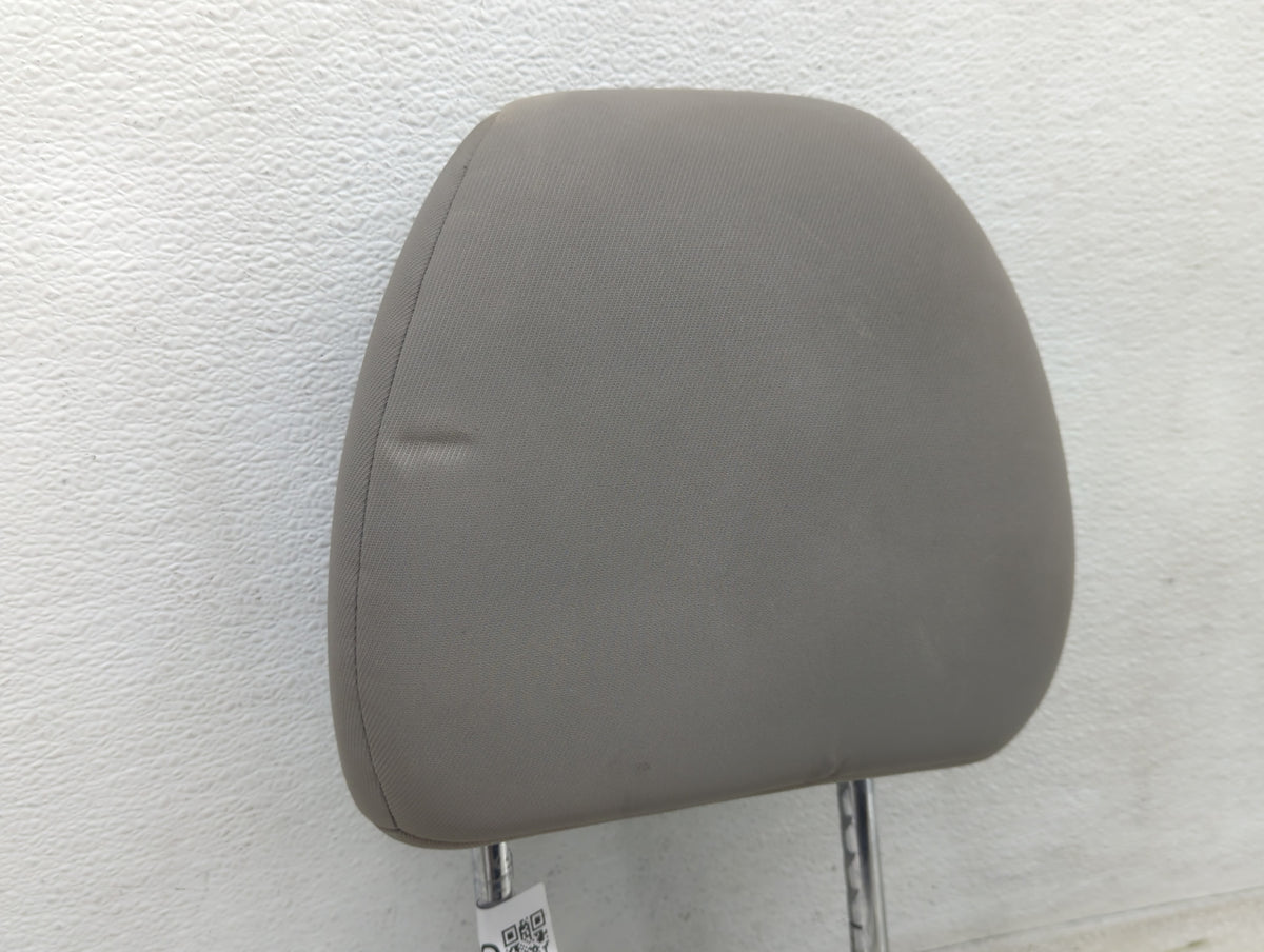 2016-2018 Honda Hr-v Headrest Head Rest Front Driver Seat Grey - Oemusedautoparts1.com