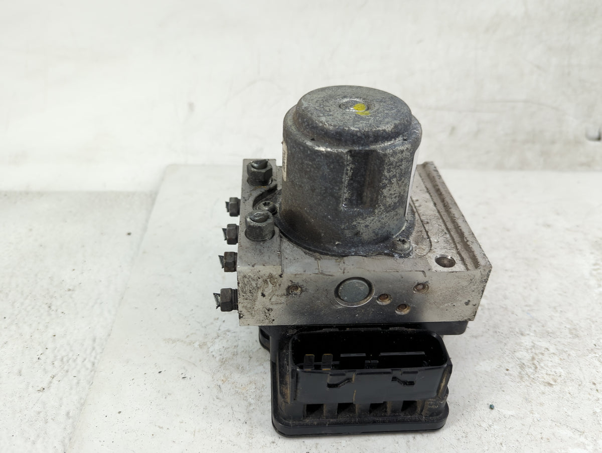 2016-2018 Honda Hr-V Anti-Lock Brake ABS Pump Module Actuator OEM P/N:7H15E-0253 7SB1M, KC9D Fits Fits 2016 2017 2018 OEM Us