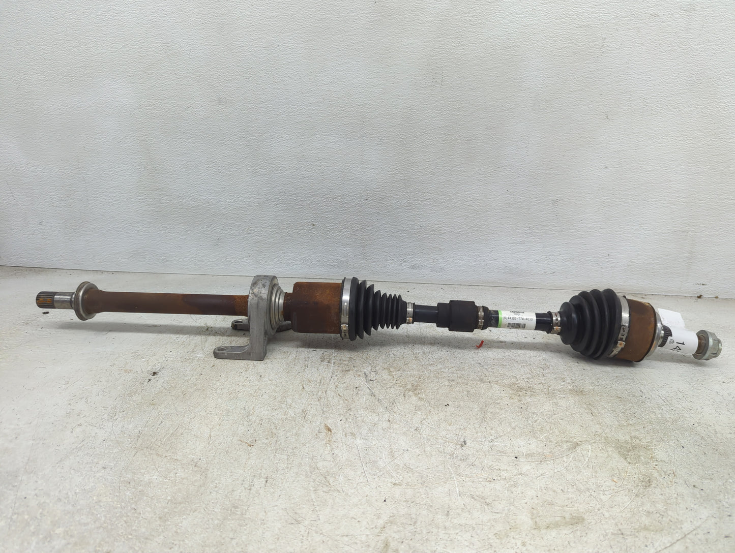 2016-2022 Honda Hr-v Axle Shaft Front Passenger Cv C/v - Oemusedautoparts1.com