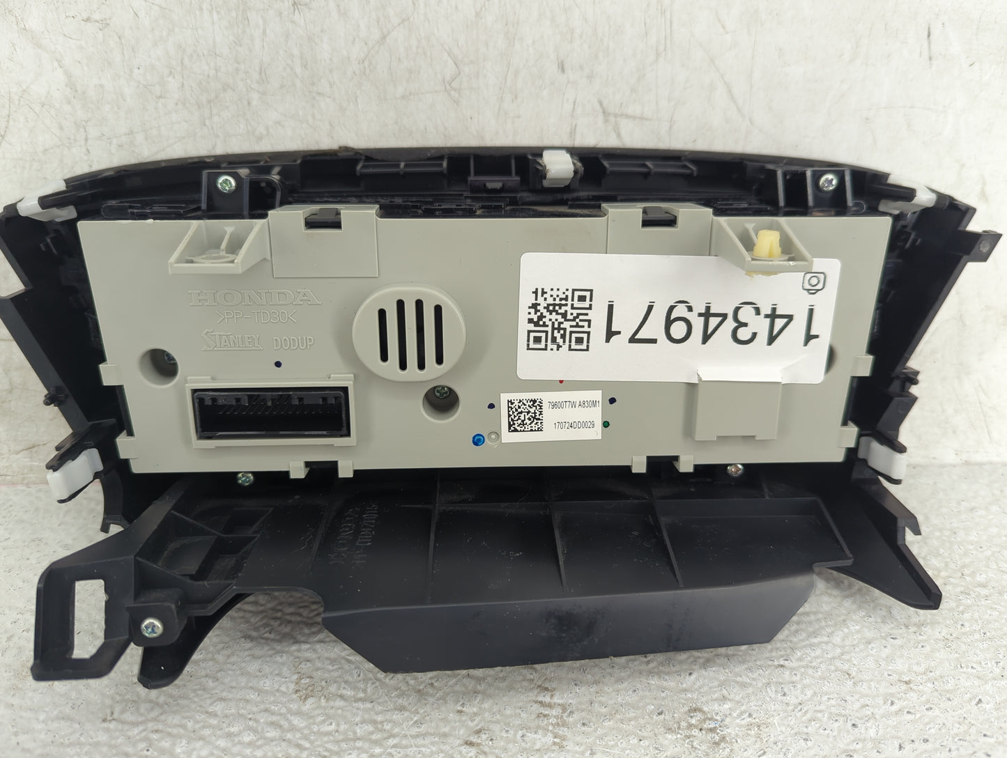2016-2022 Honda Hr-V Climate Control Module Temperature AC/Heater Replacement P/N:79600T7WA830M1 Fits OEM Used Auto Parts - 