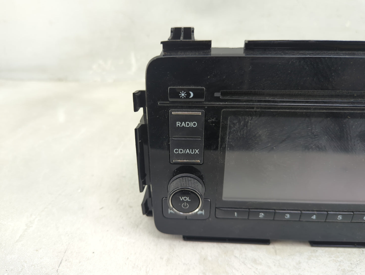 2018 Honda Hr-V Radio AM FM Cd Player Receiver Replacement P/N:39100-T7W-A120-M1 CV-CHV7N0JX Fits OEM Used Auto Parts - Oemu