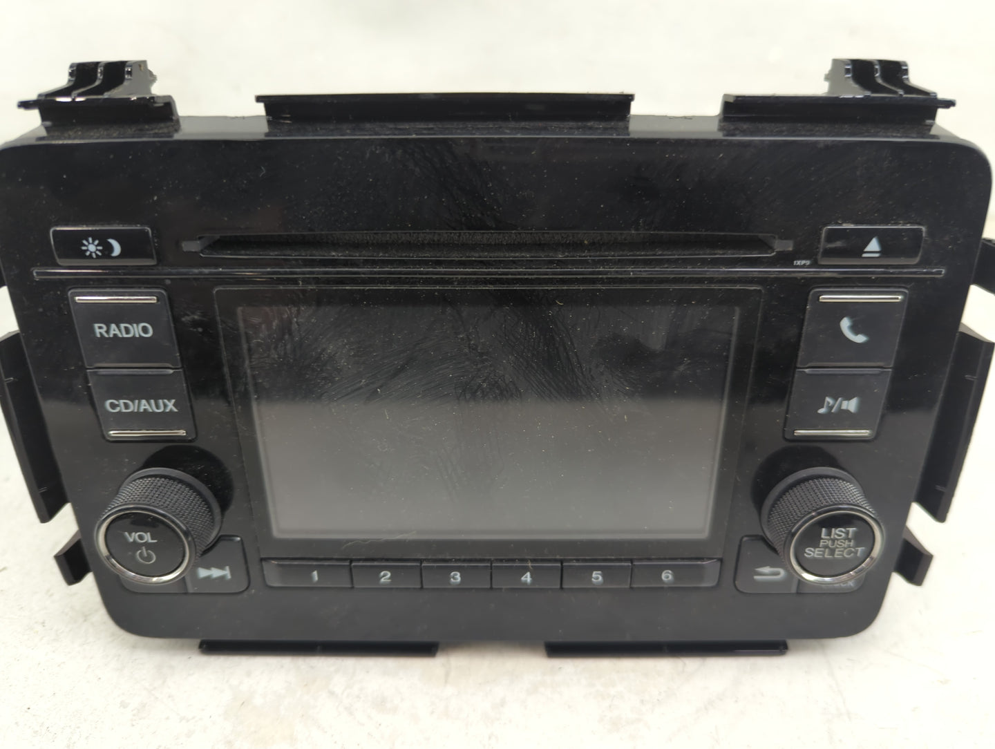 2018 Honda Hr-V Radio AM FM Cd Player Receiver Replacement P/N:39100-T7W-A120-M1 CV-CHV7N0JX Fits OEM Used Auto Parts - Oemu