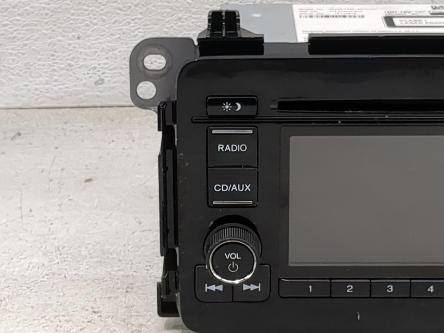 2018 Honda Hr-V Radio AM FM Cd Player Receiver Replacement P/N:39100-T7W-A110-M1 CV-CHV7N0JX Fits OEM Used Auto Parts - Oemu