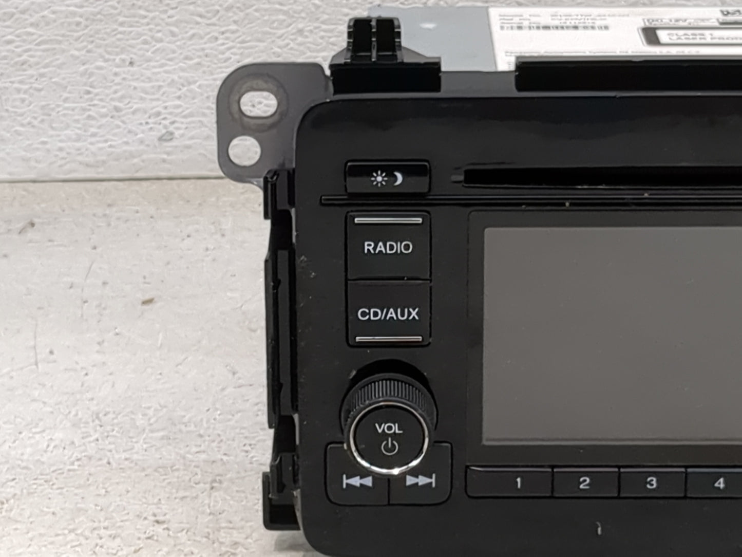 2018 Honda Hr-V Radio AM FM Cd Player Receiver Replacement P/N:39100-T7W-A110-M1 CV-CHV7N0JX Fits OEM Used Auto Parts - Oemu