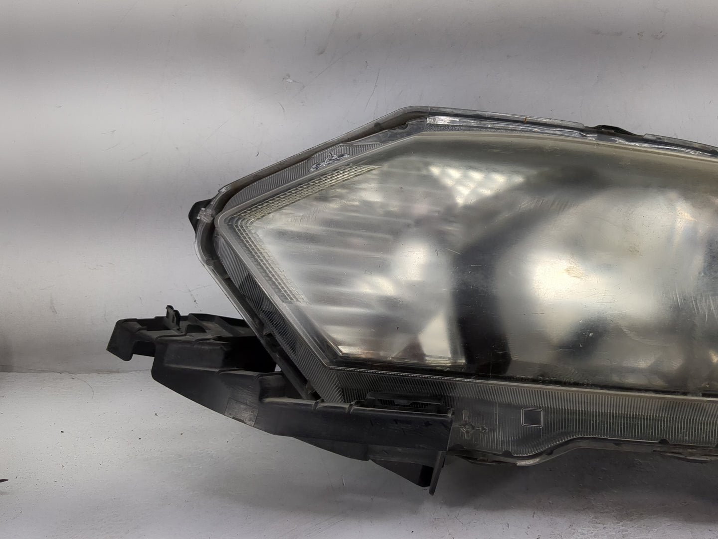 2016-2018 Honda Hr-v Driver Left Oem Head Light Headlight Lamp Black - Oemusedautoparts1.com