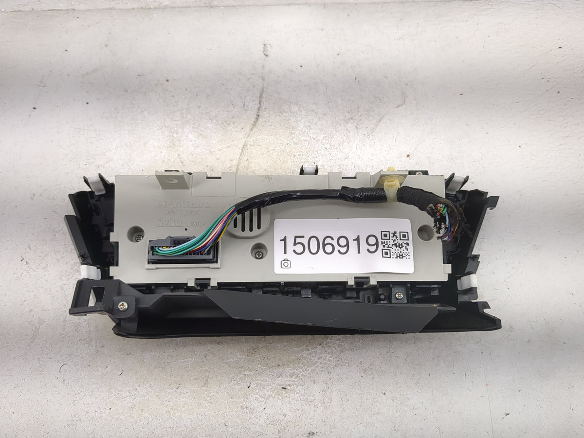 2016-2022 Honda Hr-V Climate Control Module Temperature AC/Heater Replacement P/N:PP-TD30 Fits OEM Used Auto Parts - Oemused