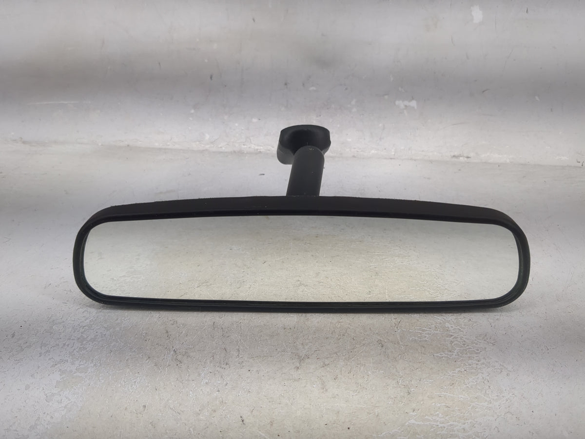 2016-2022 Honda Hr-V Interior Rear View Mirror Replacement OEM P/N:E11 045617 E11 015617 Fits OEM Used Auto Parts - Oemuseda