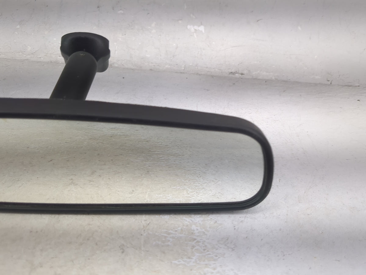 2016-2022 Honda Hr-V Interior Rear View Mirror Replacement OEM P/N:E11 045617 E11 015617 Fits OEM Used Auto Parts - Oemuseda