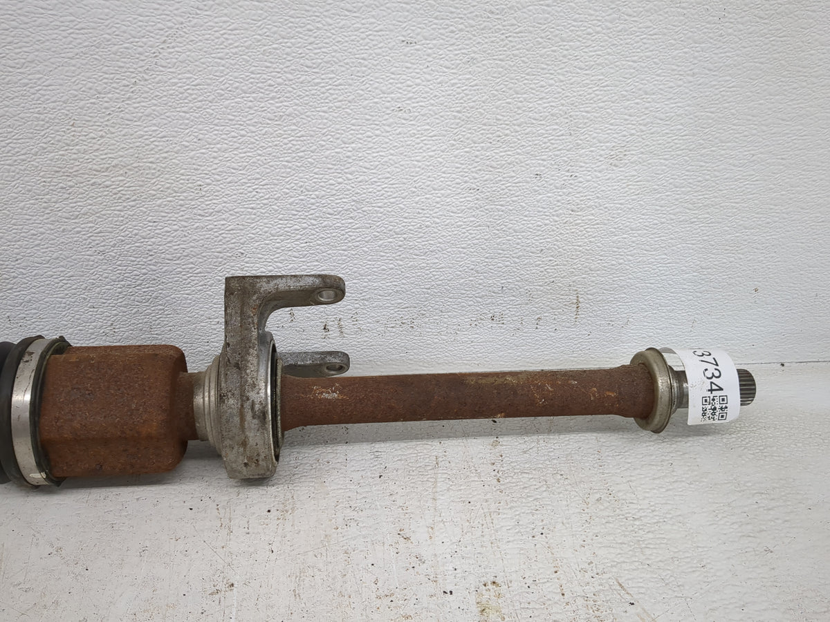 2018 Honda Hr-v Axle Shaft Front Driver Cv C/v 1513734 - Oemusedautoparts1.com