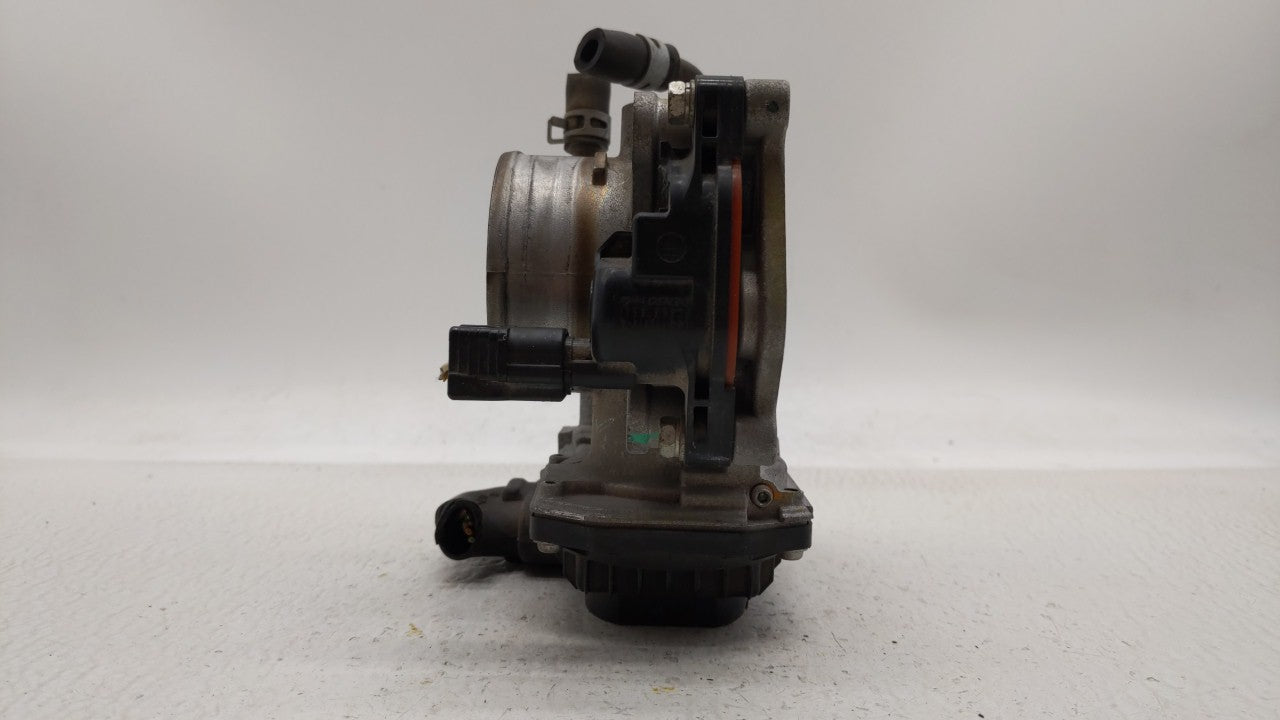 2016-2019 Honda Hr-V Throttle Body P/N:GMF3B Fits Fits 2012 2013 2014 2015 2016 2017 2018 2019 OEM Used Auto Parts - Oemused