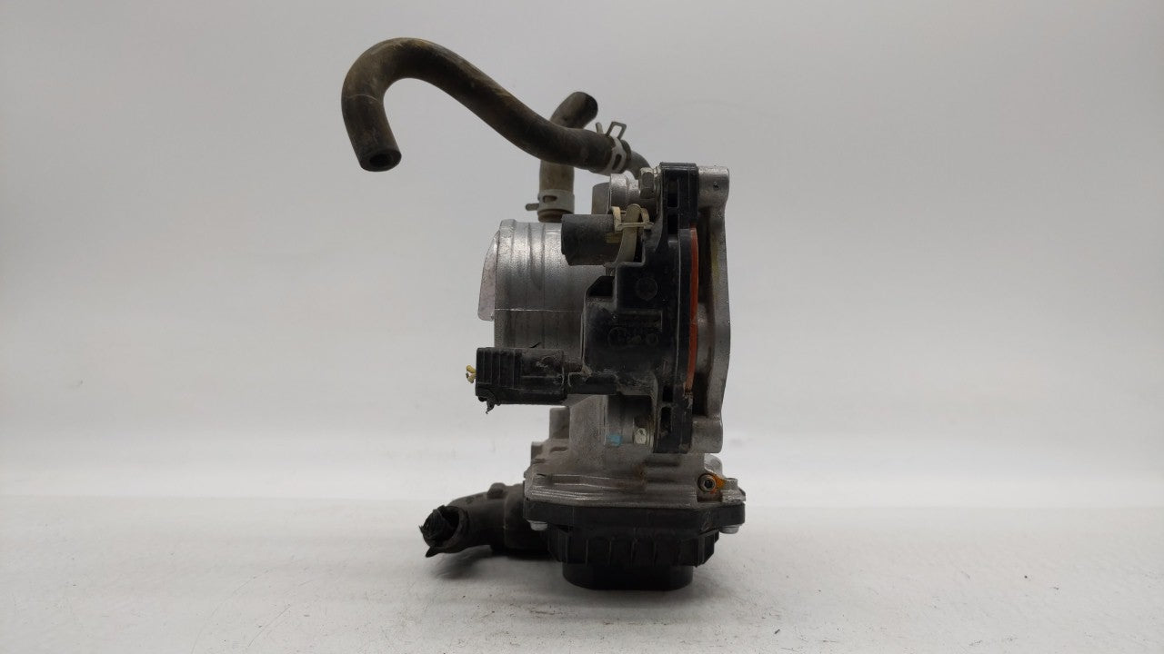 2016-2019 Honda Hr-V Throttle Body P/N:GMF3B Fits Fits 2012 2013 2014 2015 2016 2017 2018 2019 OEM Used Auto Parts - Oemused