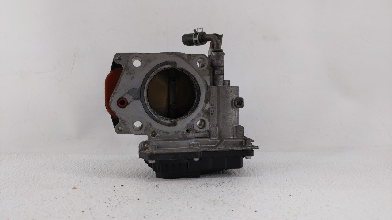 2016-2019 Honda Hr-V Throttle Body P/N:GMA3A GMF3B Fits Fits 2012 2013 2014 2015 2016 2017 2018 2019 OEM Used Auto Parts - O