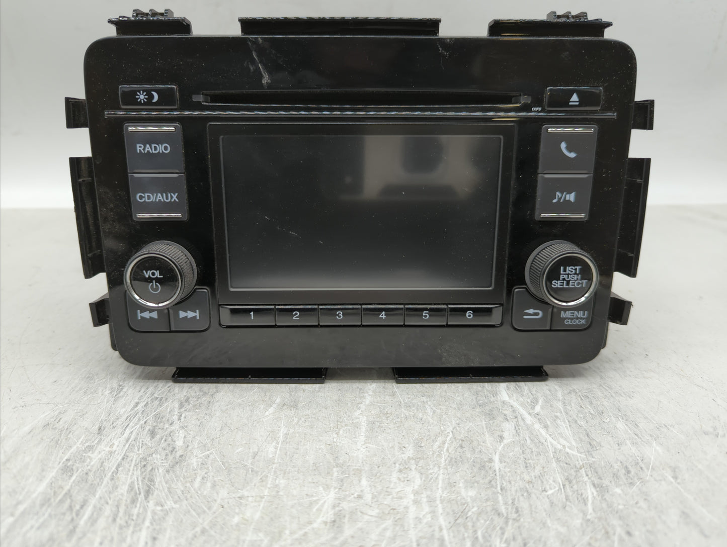 2016-2016 Honda Hr-v Am Fm Cd Player Radio Receiver - Oemusedautoparts1.com