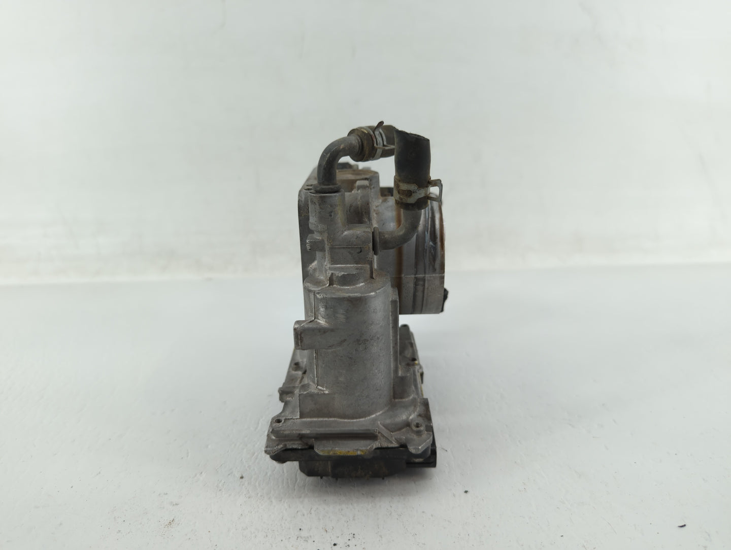 2016-2022 Honda Hr-V Throttle Body P/N:GMA3A GMF3B Fits Fits 2012 2013 2014 2015 2016 2017 2018 2019 2020 2021 2022 OEM Used