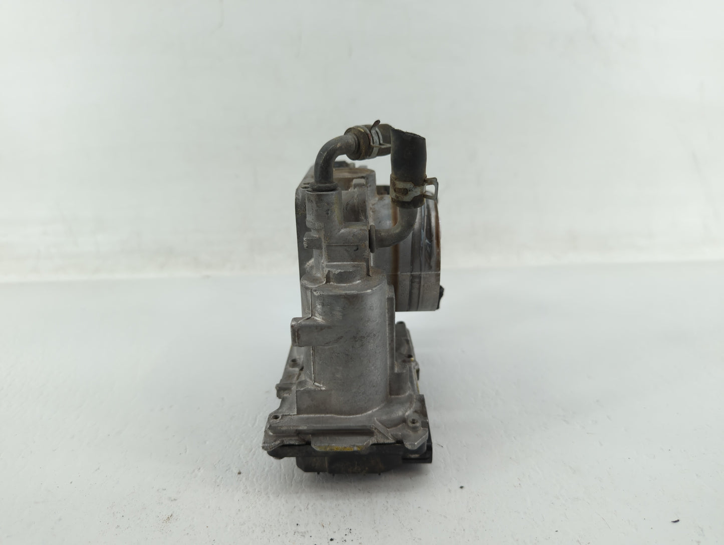 2016-2022 Honda Hr-V Throttle Body P/N:GMA3A GMF3B Fits Fits 2012 2013 2014 2015 2016 2017 2018 2019 2020 2021 2022 OEM Used