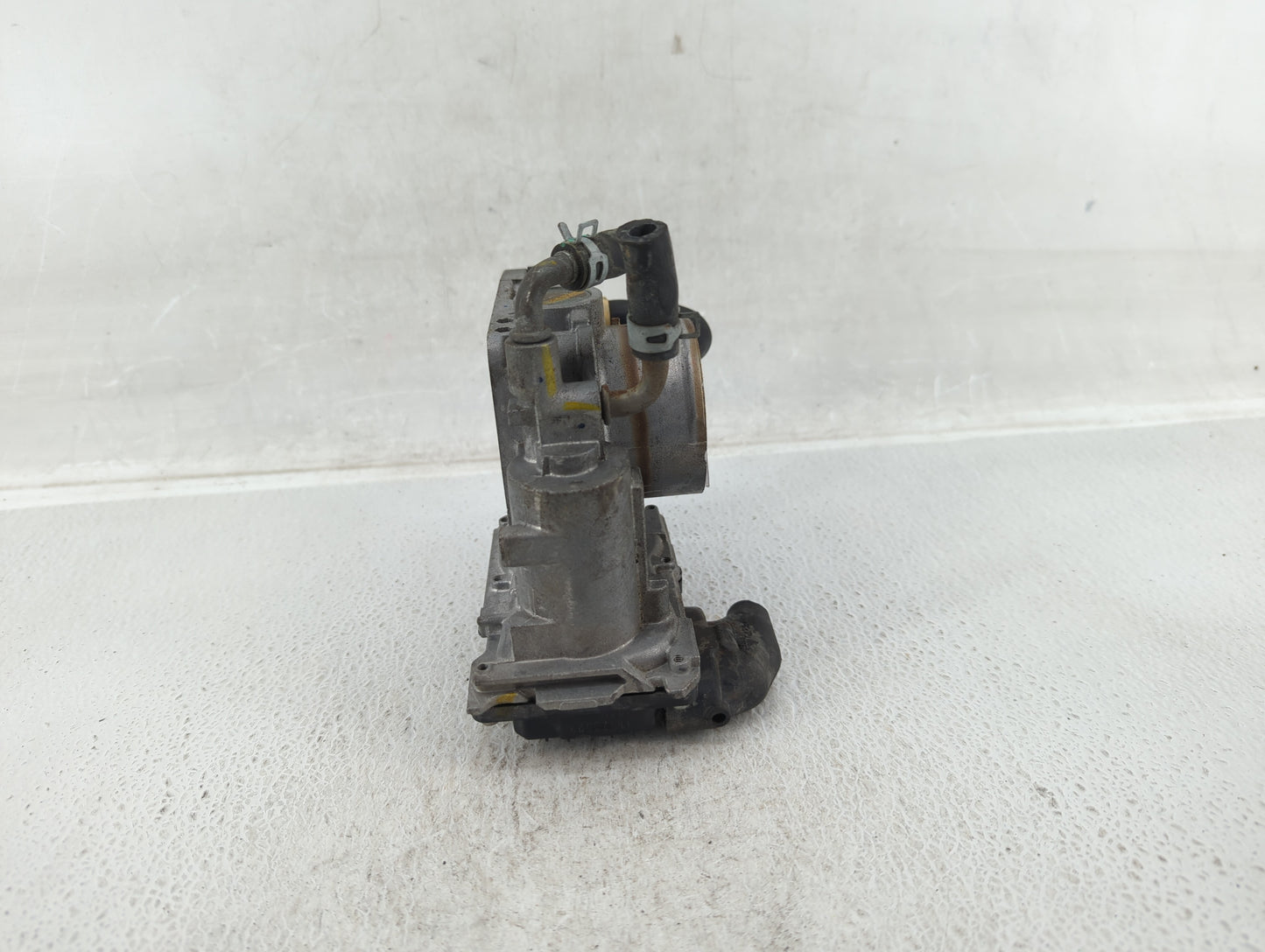 2016-2022 Honda Hr-V Throttle Body P/N:M171101349545 Fits Fits 2012 2013 2014 2015 2016 2017 2018 2019 2020 2021 2022 OEM Us
