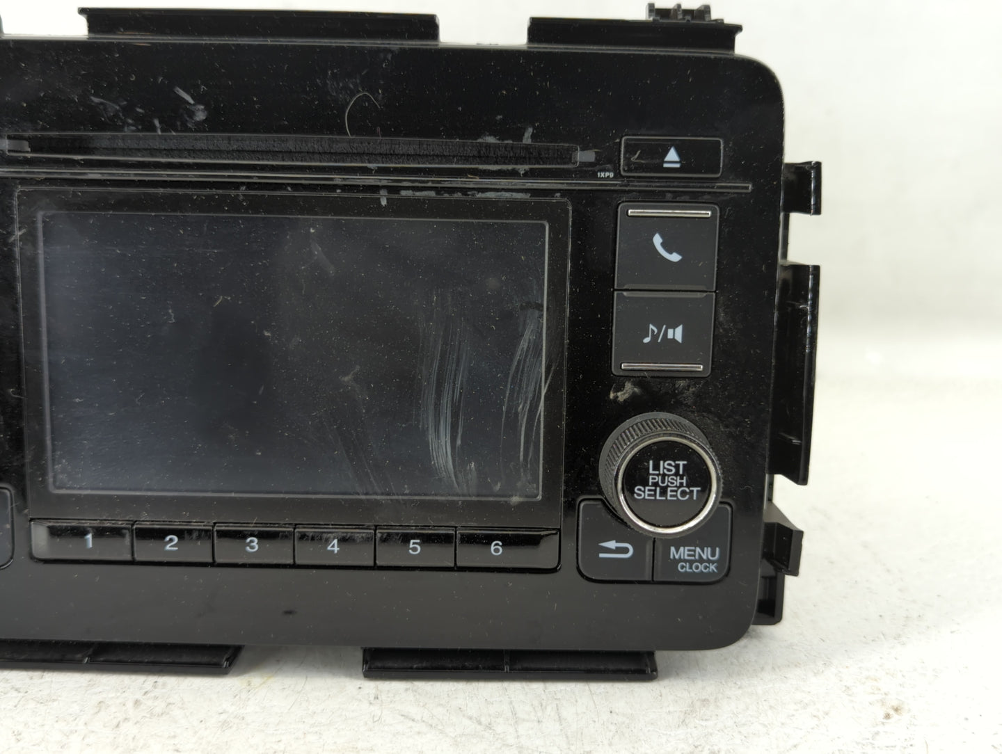 2018-2018 Honda Hr-v Am Fm Cd Player Radio Receiver - Oemusedautoparts1.com