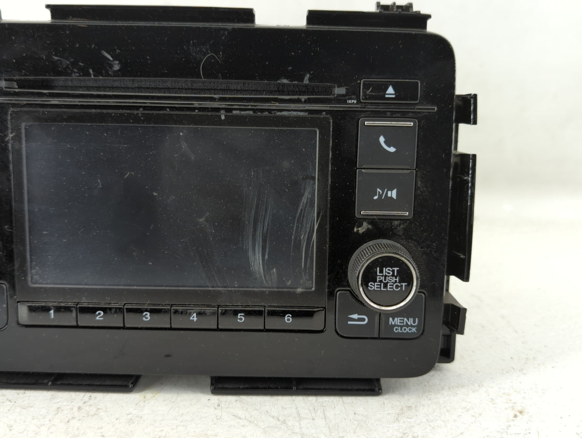 2018-2018 Honda Hr-v Am Fm Cd Player Radio Receiver 548962 - Oemusedautoparts1.com
