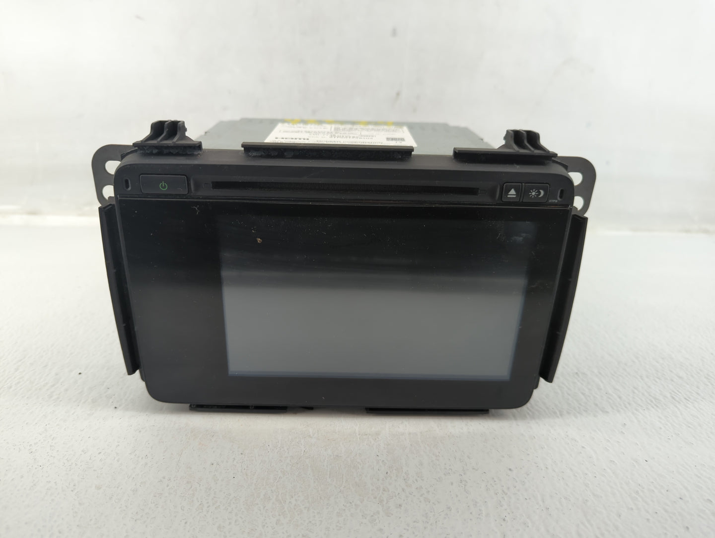 2018-2018 Honda Hr-v Am Fm Cd Player Radio Receiver - Oemusedautoparts1.com
