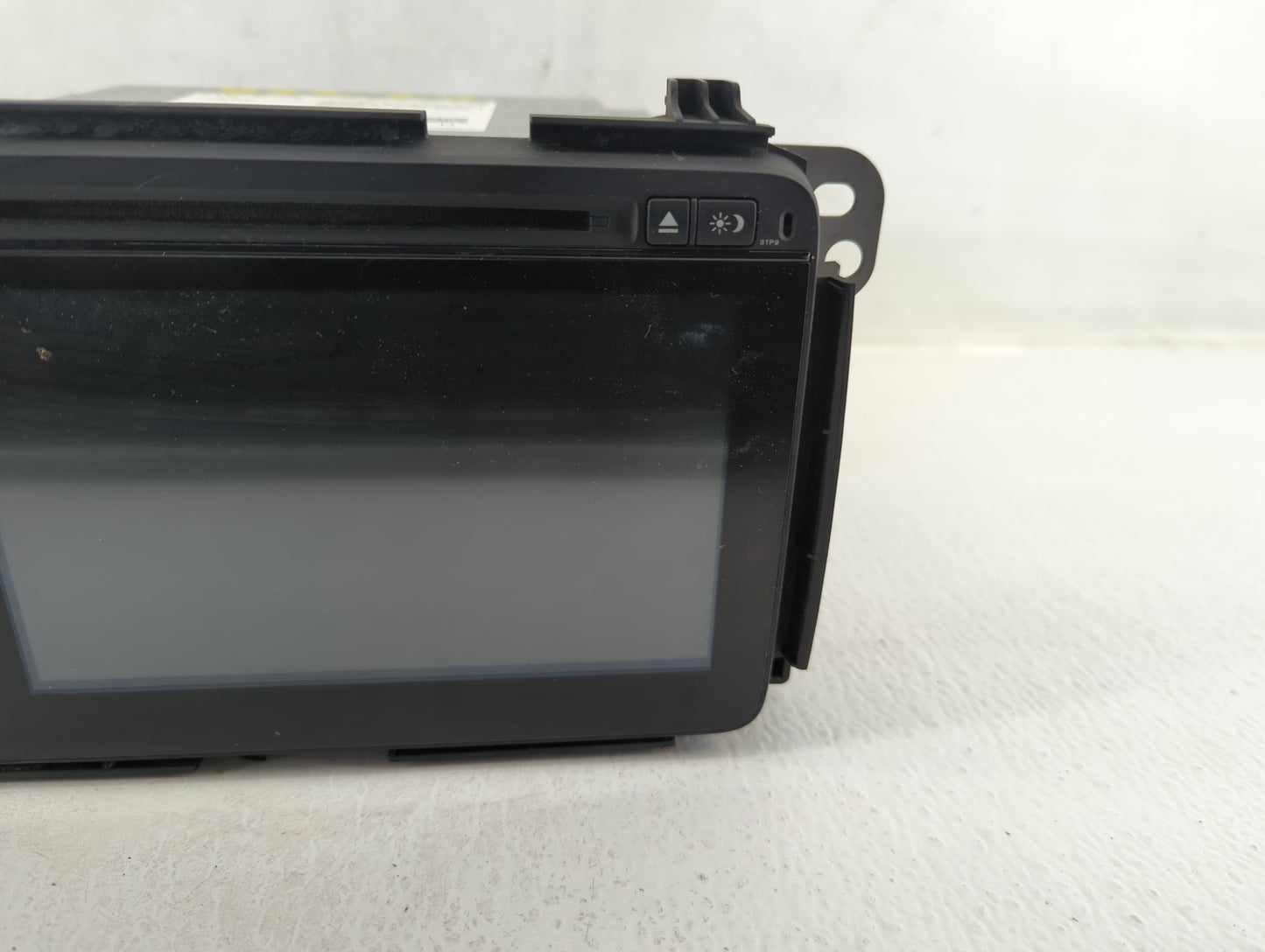 2018-2018 Honda Hr-v Am Fm Cd Player Radio Receiver - Oemusedautoparts1.com