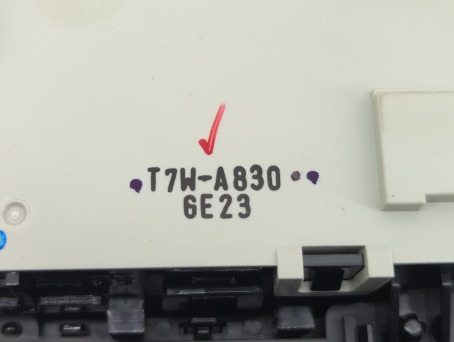 2016-2022 Honda Hr-V Climate Control Module Temperature AC/Heater Replacement P/N:T7W-A830 6E23 Fits OEM Used Auto Parts - O