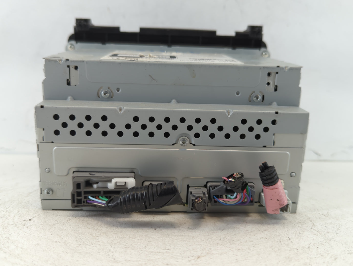 2018-2018 Honda Hr-v Am Fm Cd Player Radio Receiver - Oemusedautoparts1.com