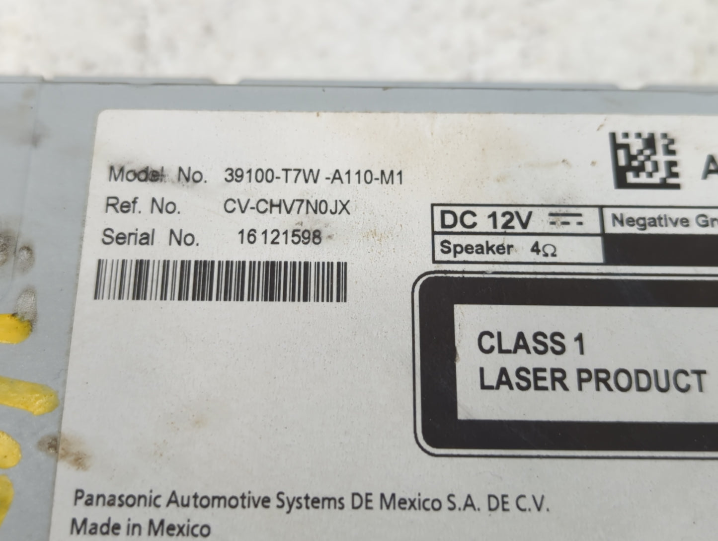 2018-2018 Honda Hr-v Am Fm Cd Player Radio Receiver - Oemusedautoparts1.com