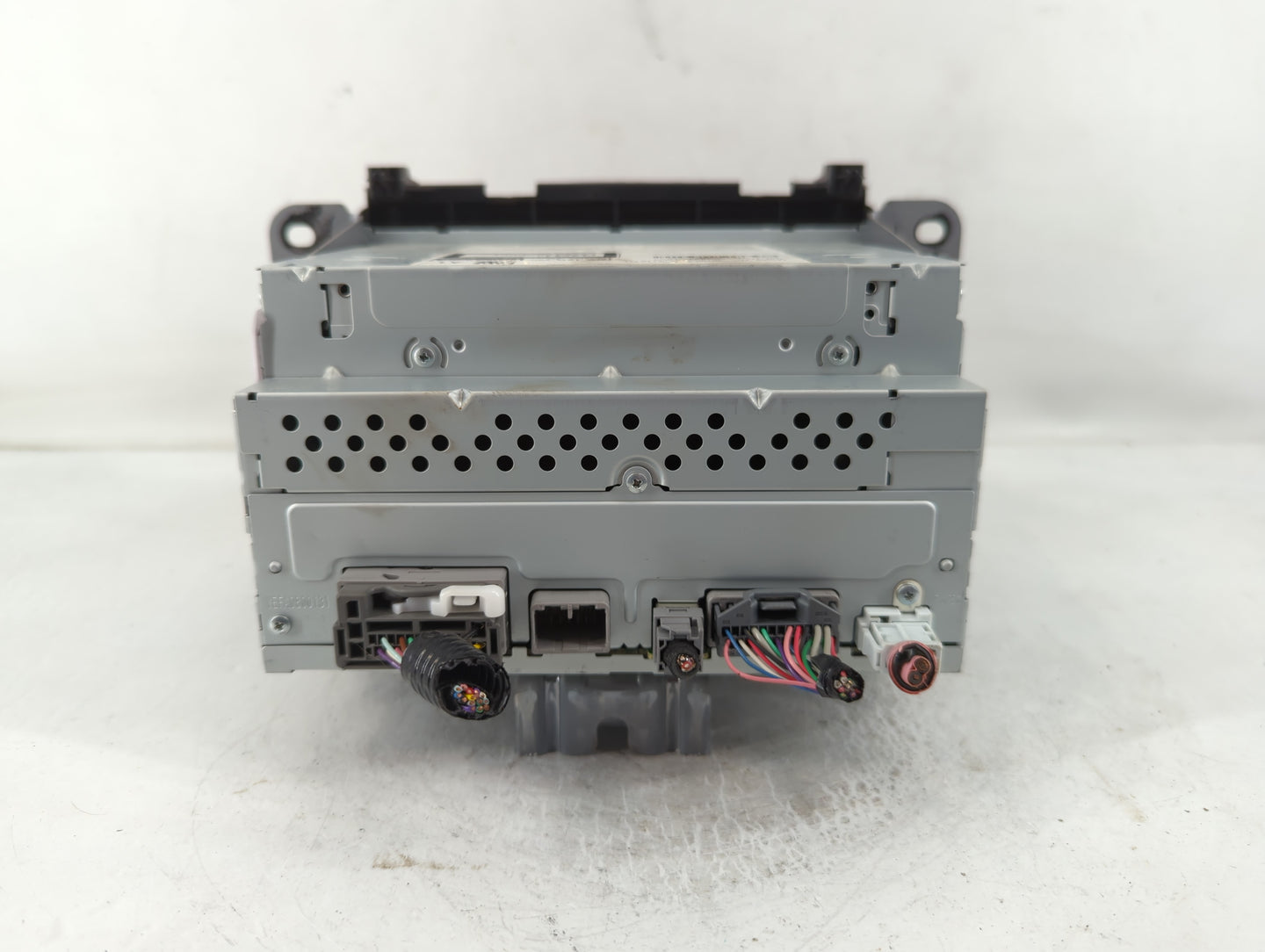 2018 Honda Hr-V Radio AM FM Cd Player Receiver Replacement P/N:39100-T7W-A110-M1 Fits OEM Used Auto Parts - Oemusedautoparts