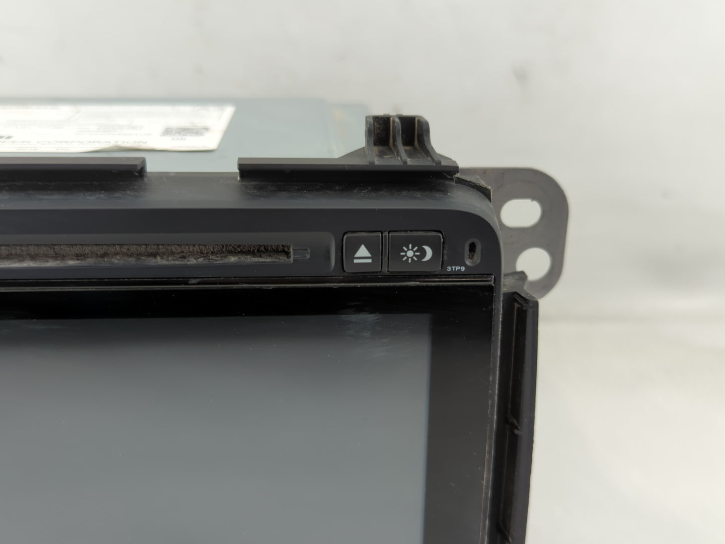 2018 Honda Hr-V Radio AM FM Cd Player Receiver Replacement P/N:39100-T7W-A320-M1 Fits OEM Used Auto Parts - Oemusedautoparts