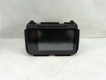 compare product 2018 Honda Hrv Radio AM FM Cd Player Receiver Replacement P/N:39100-T7W-A320-M1 CVH-7738, AJDK082 Fits OEM Used Auto Parts