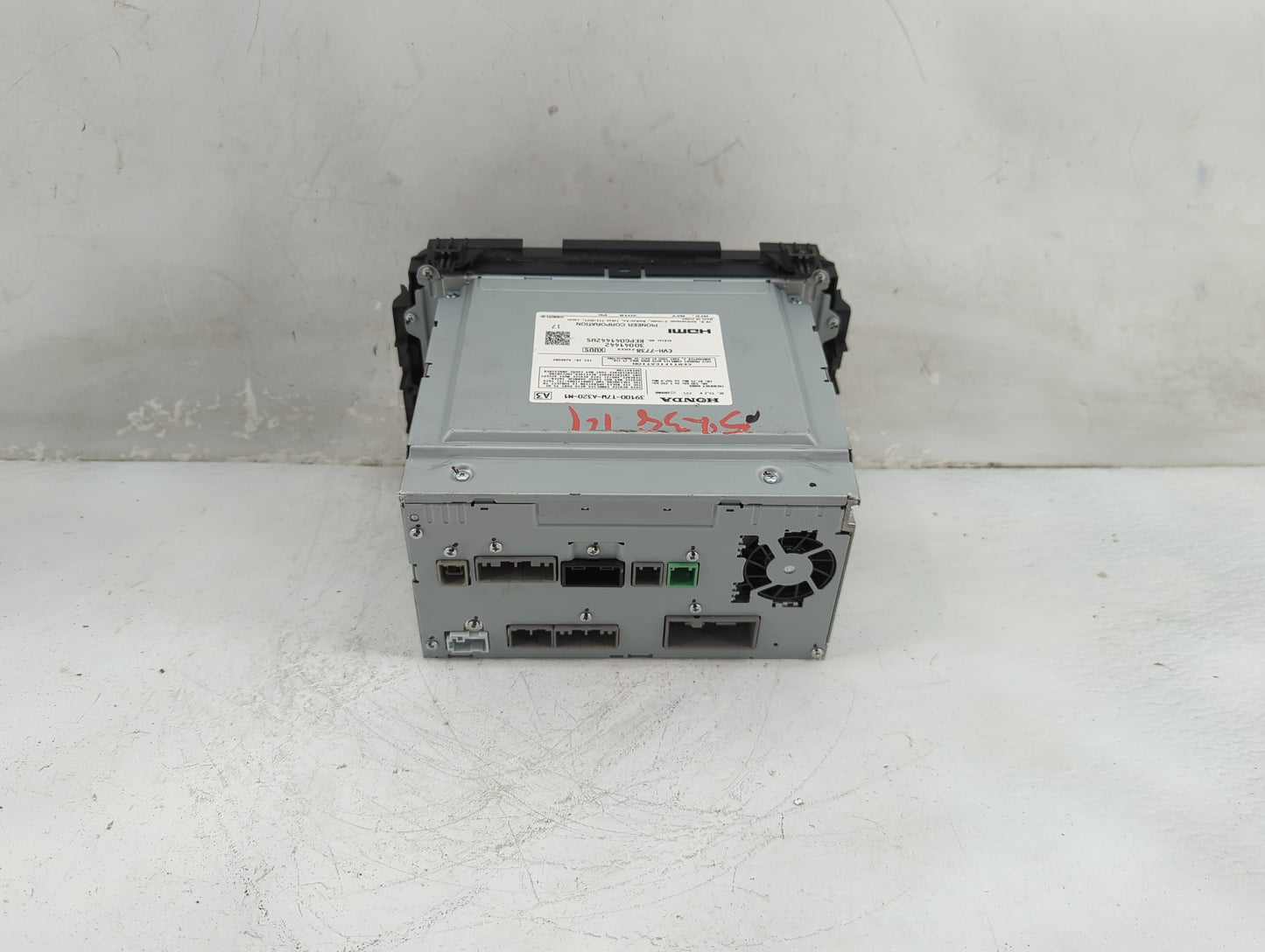 2018 Honda Hrv Radio AM FM Cd Player Receiver Replacement P/N:39100-T7W-A320-M1 CVH-7738, AJDK082 Fits OEM Used Auto Parts -