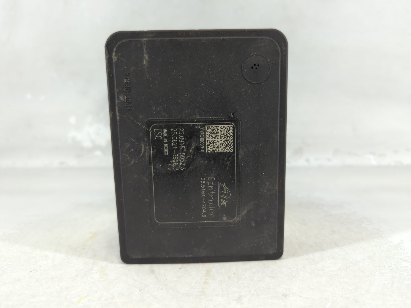 2018 Honda Odyssey ABS Pump Control Module Replacement P/N:57110THR A040M1 57110THR Fits OEM Used Auto Parts - Oemusedautopa