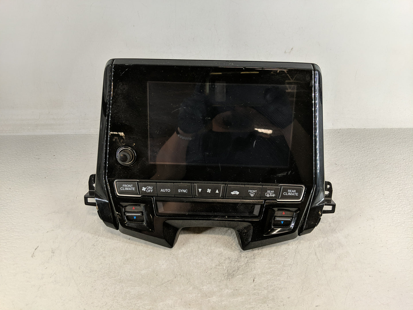 2018 Honda Odyssey Radio AM FM Cd Player Receiver Replacement P/N:79600THRA520M1 Fits OEM Used Auto Parts - Oemusedautoparts