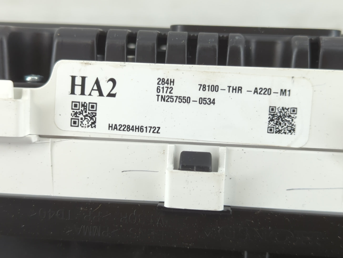 2018 Honda Odyssey Instrument Cluster Speedometer Gauges P/N:78100-THR-A230-M1 Fits OEM Used Auto Parts - Oemusedautoparts1.