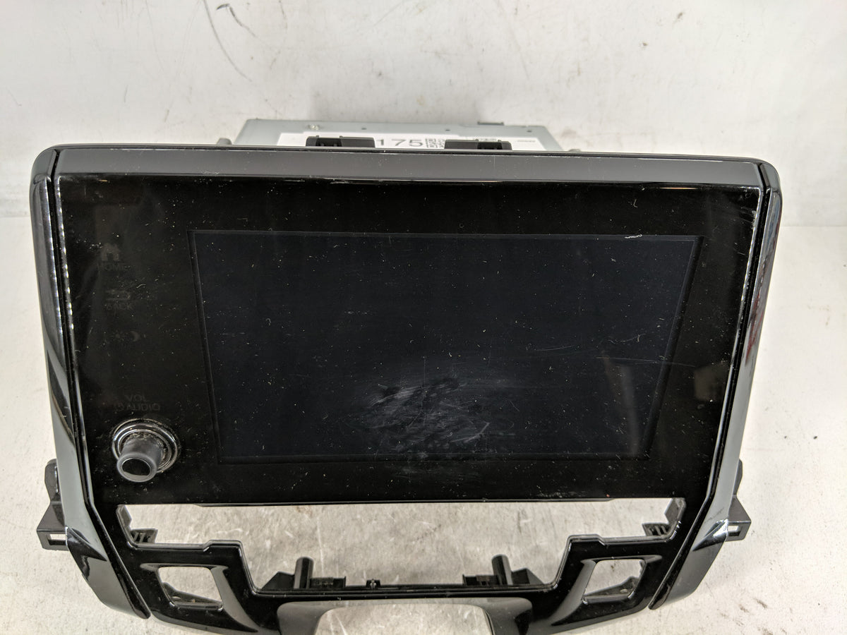 2018-2019 Honda Odyssey Radio AM FM Cd Player Receiver Replacement P/N:39540-THR-A116-M1 Fits Fits 2018 2019 OEM Used Auto P