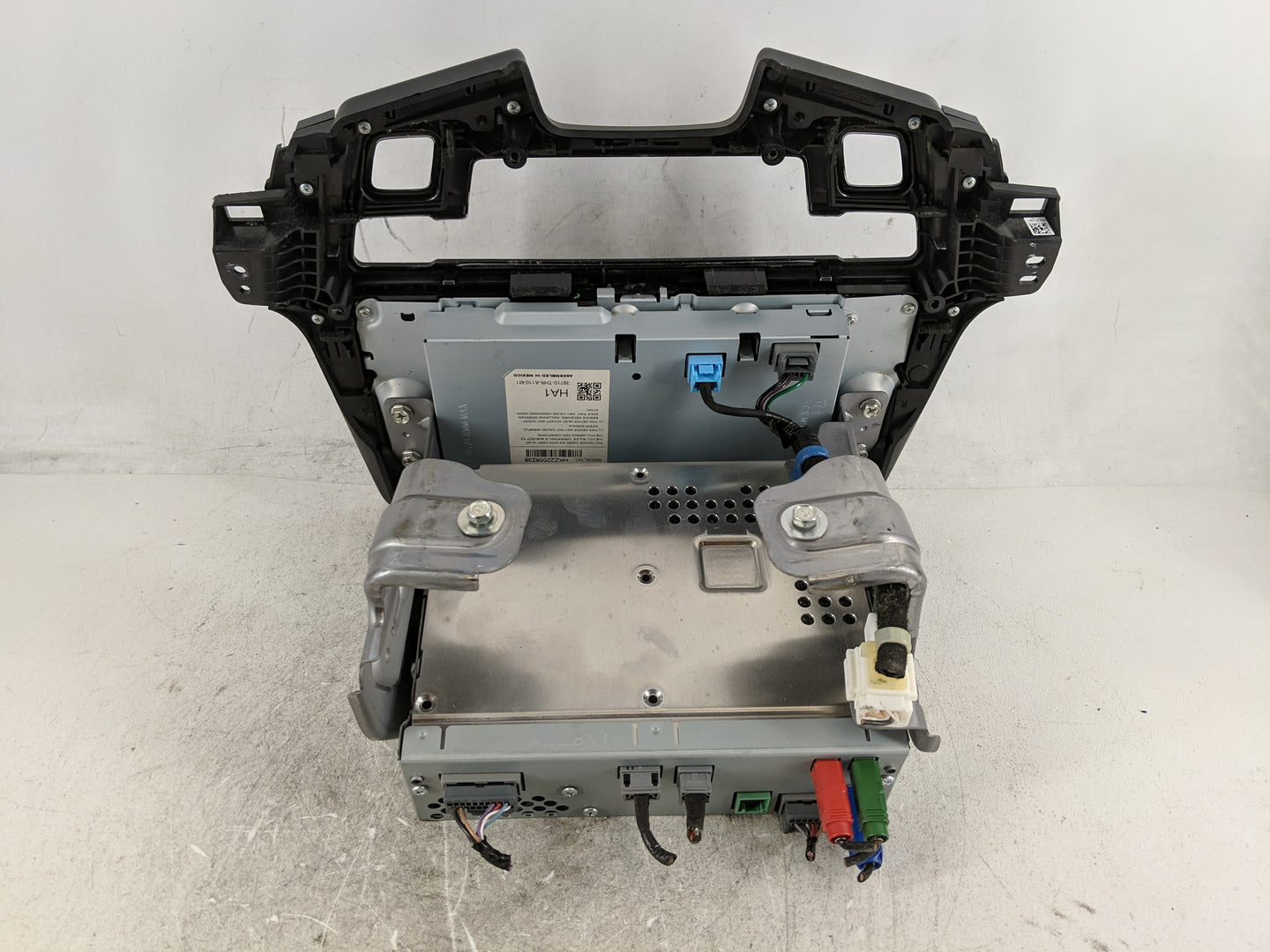 2018 Honda Odyssey Radio AM FM Cd Player Receiver Replacement P/N:39540-THR-A116-M1 Fits OEM Used Auto Parts - Oemusedautopa