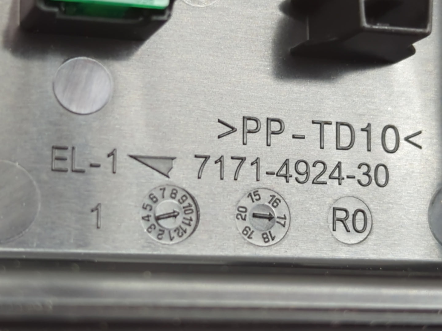 2018 Honda Odyssey Fusebox Fuse Box Panel Relay Module P/N:7171-4924-30 Fits OEM Used Auto Parts - Oemusedautoparts1.com