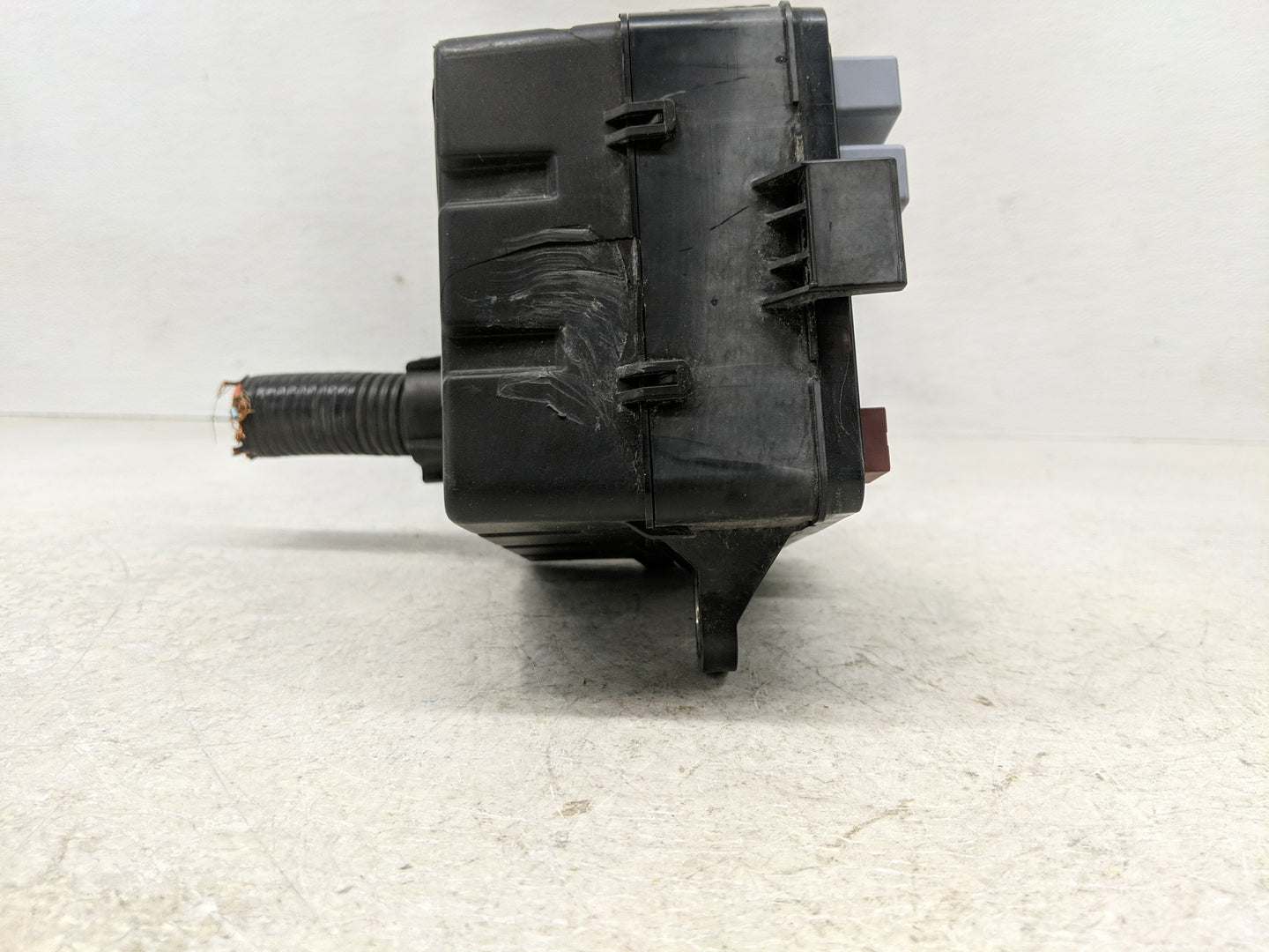 2018 Honda Odyssey Fusebox Fuse Box Panel Relay Module Fits OEM Used Auto Parts - Oemusedautoparts1.com
