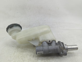 compare product 2018 Honda Odyssey Brake Master Cylinder