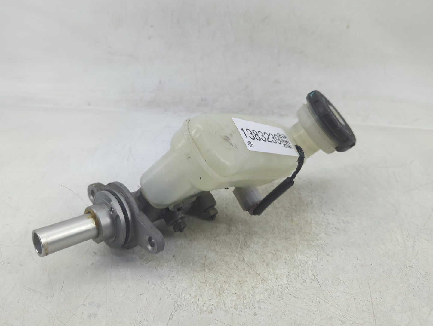 2018 Honda Odyssey Brake Master Cylinder - Oemusedautoparts1.com